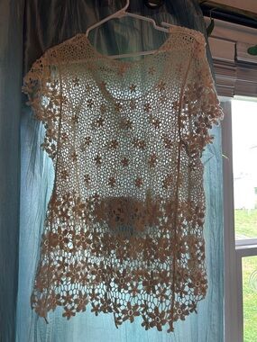 Roommates Cream Crochet Floral Short Sleeve Tunic